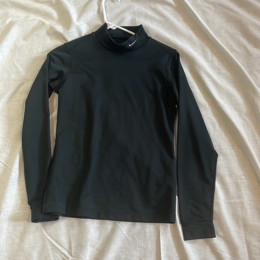 Nike Fit Dry long sleeve size medium